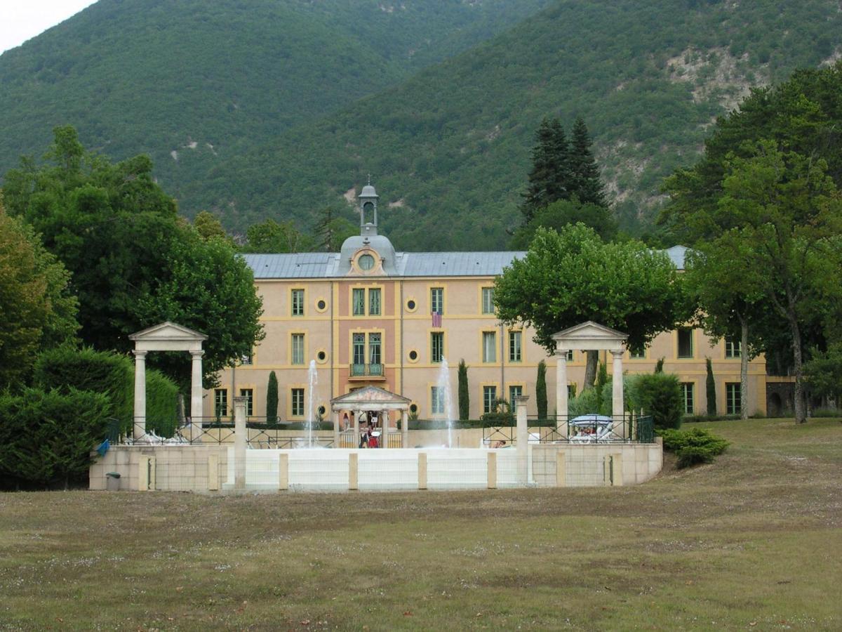 Appartement Chateau Des Gipieres Montbrun-les-Bains Kültér fotó